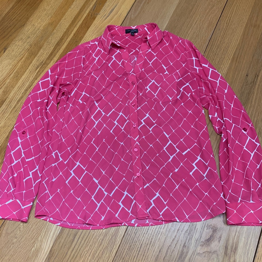 The Limited Ashton Pink Geometric Button Down Roll Tab Blouse Womens Size Small